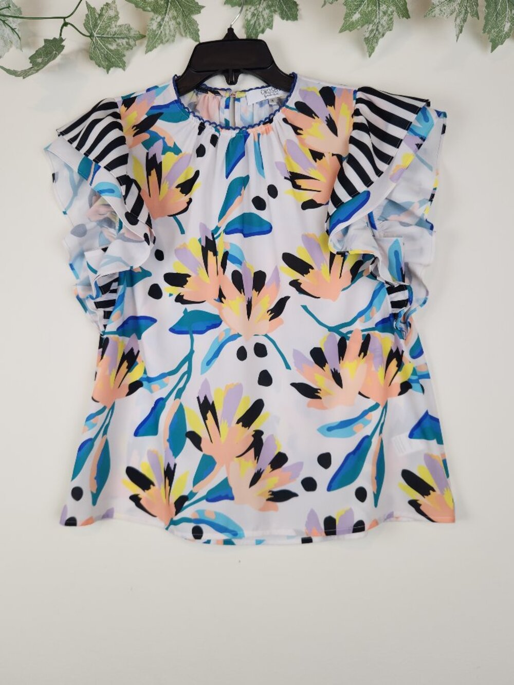 Crosby by Mollie Burch Size S Floral Artsy Abstract Ruffle Sleeve Top Blouse